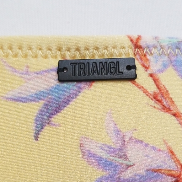 57B Triangl light yellow floral bottoms, various - Picture 4 of 5